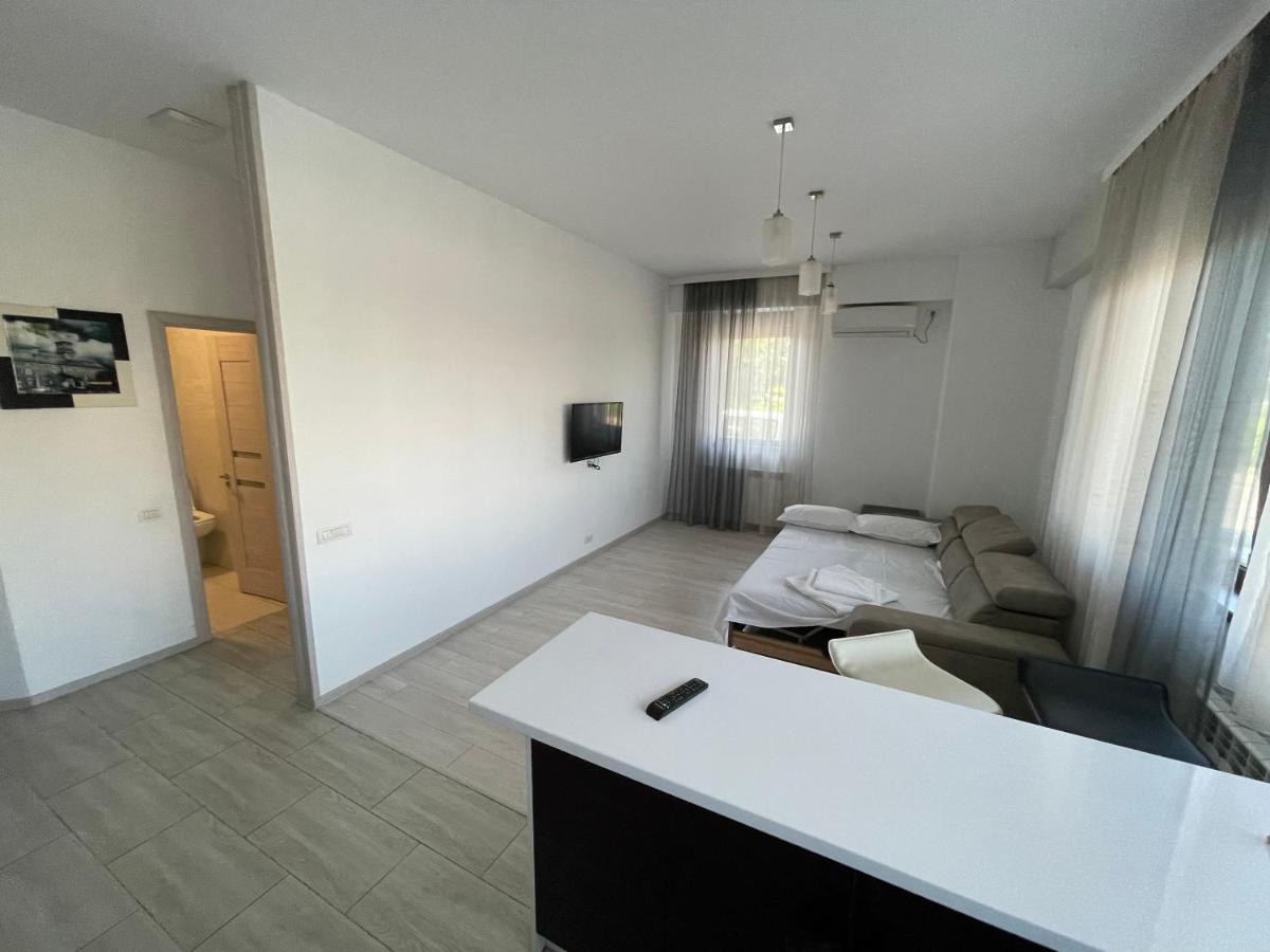 Mamaia Lake Apartments 콘스탄차 외부 사진