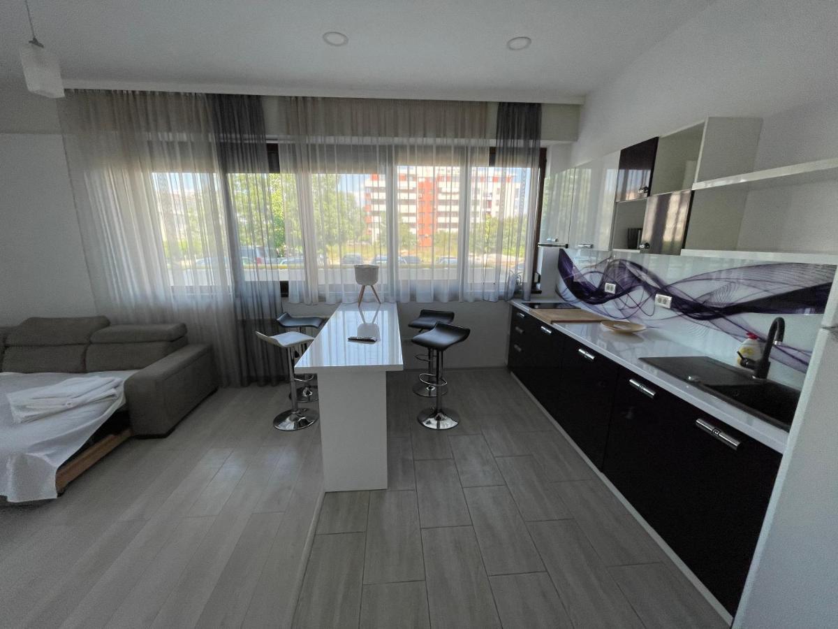 Mamaia Lake Apartments 콘스탄차 외부 사진