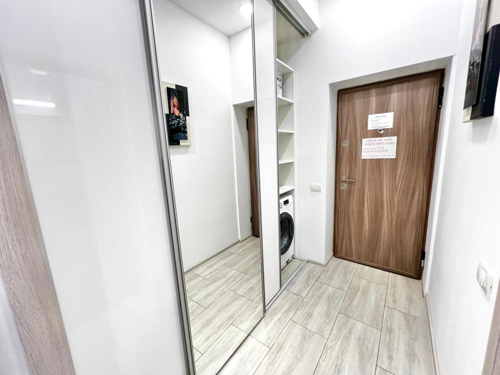 Mamaia Lake Apartments 콘스탄차 외부 사진